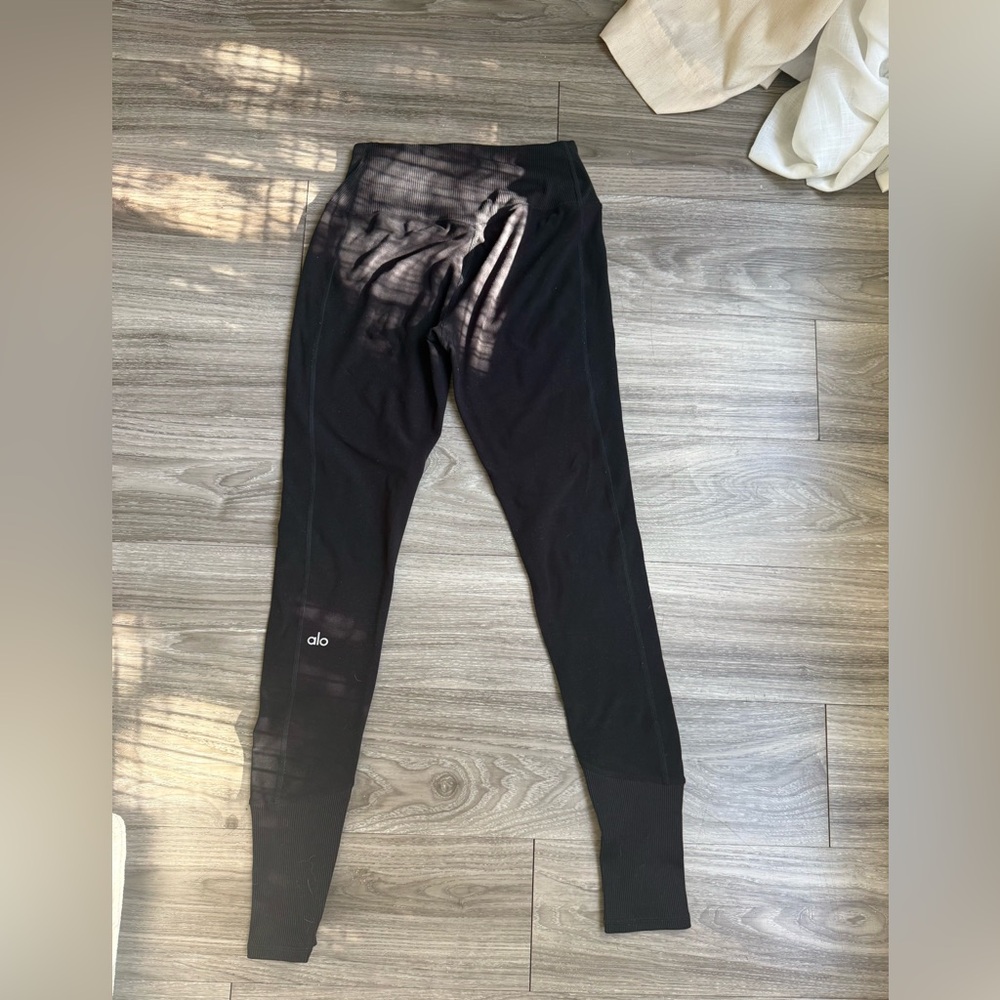 ALO Yoga Black High-Rise Ribbed-Waist Leggings - Picture 5 of 7